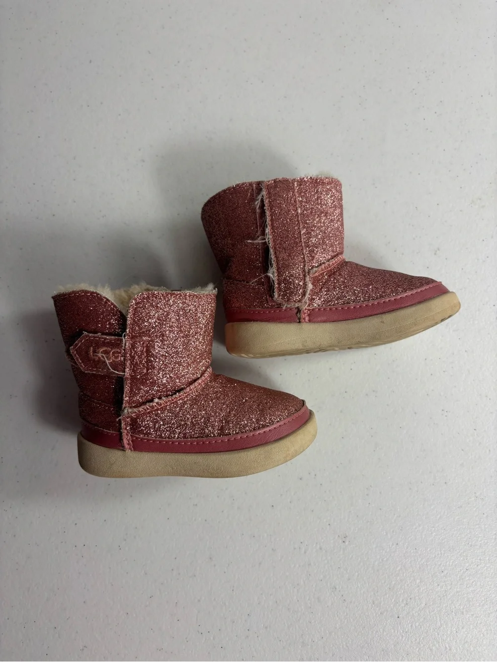 UGG Keelan toddler boots in pink glitter  toddler size 5